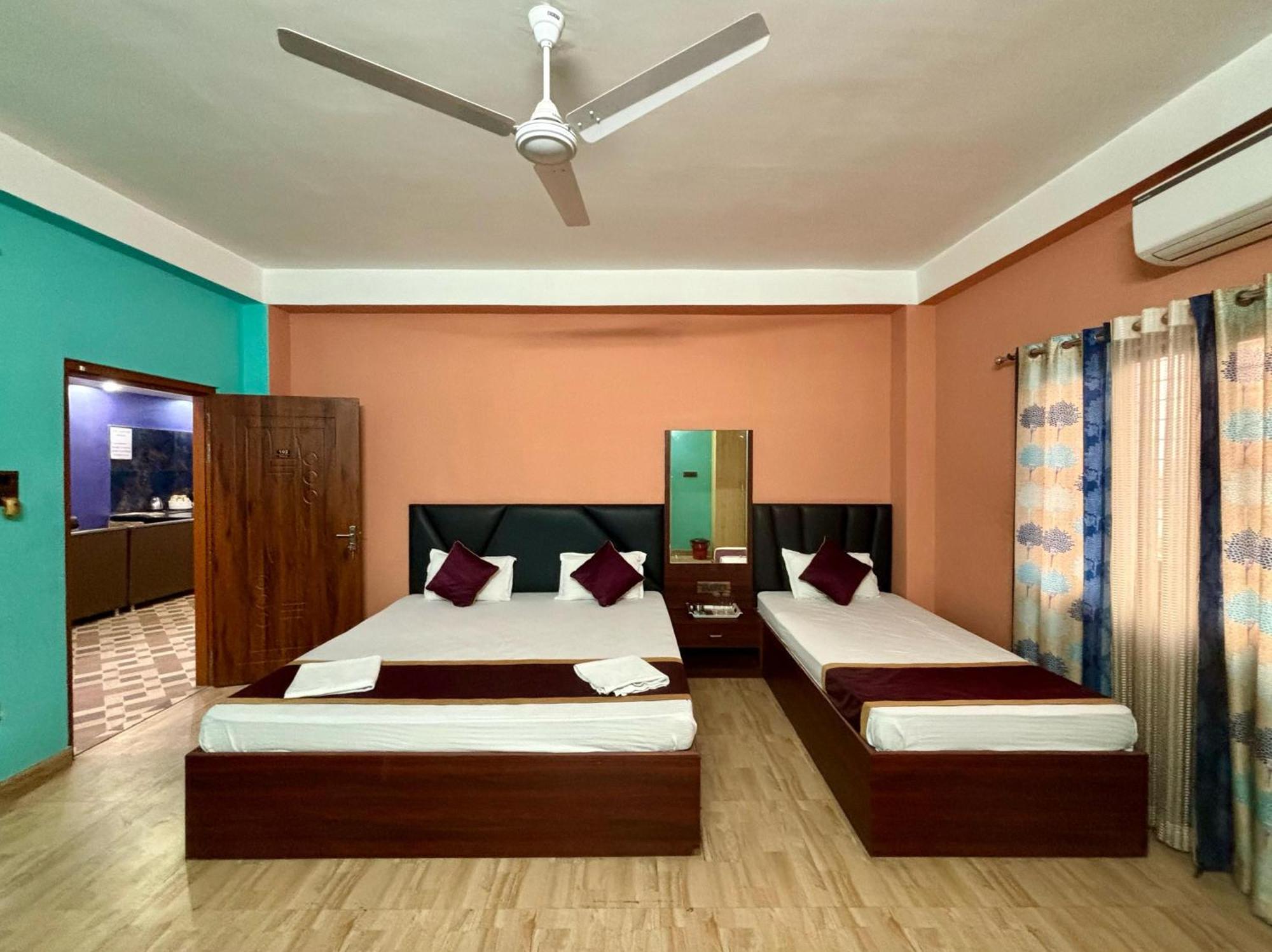 Krishna Shree Guest House グワーハーティー エクステリア 写真